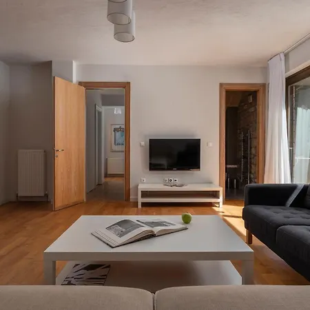 Sea La Vie Retreat Villas *